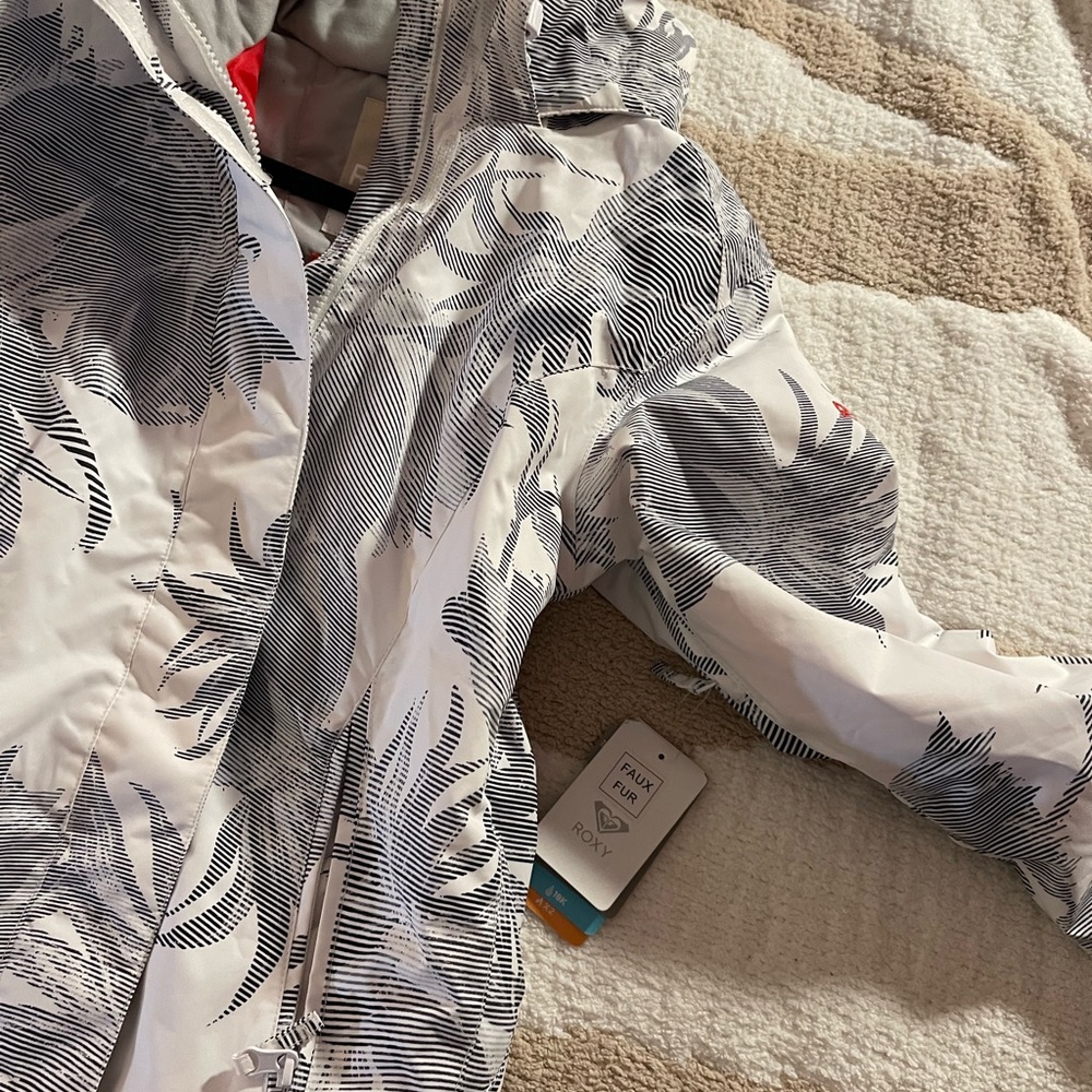 Roxy jacket - Picture 5 of 5
